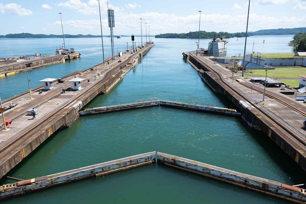 Panama canal Gate