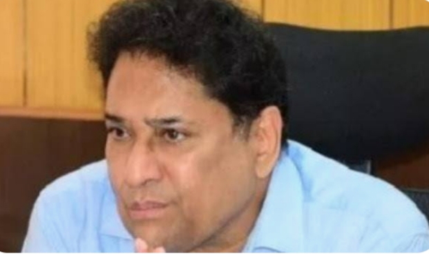 Burocracy : भ्रष्टाचार उजागर करने पर IAS पर अनुशासनात्मक कार्यवाही … Burocracy भ्रष्टाचार उजागर करने पर IAS पर अनुशासनात्मक कार्यवाही