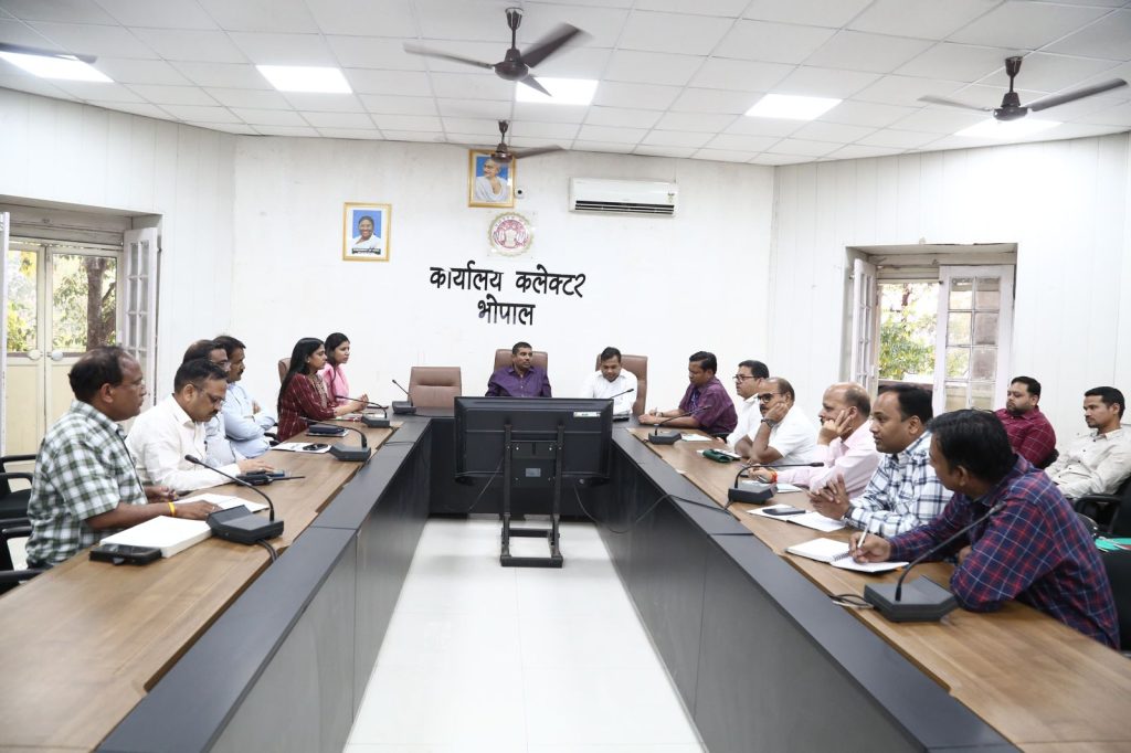 Loksabha elections: भोपाल में 19 अप्रैल तक नामांकन, मतदान 7 मई को Loksabha elections भोपाल में 19 अप्रैल तक नामांकन मतदान 7