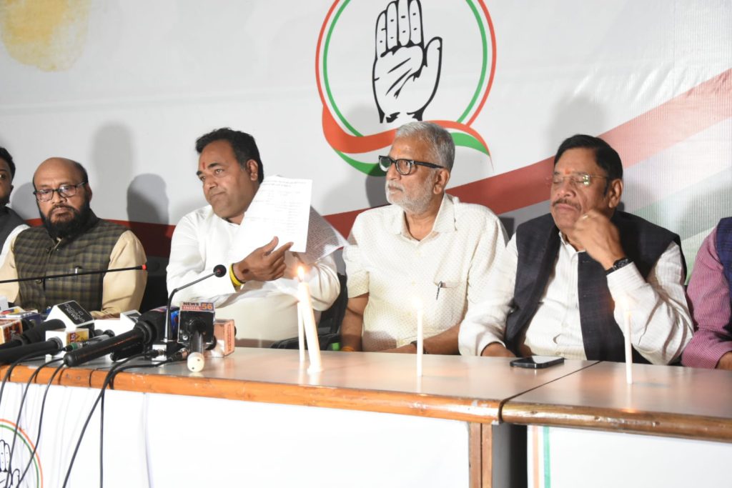 MP मंत्री के स्टाफ में लगे प्रायवेट वाहनों के नाम