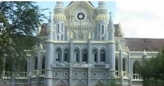 MP – हाई कोर्ट ने नरसिंहपुर के कलेक्टर एसपी को फटकारा, कहा विवेक का इस्तेमाल किया करो MP हाई कोर्ट ने नरसिंहपुर के कलेक्टर एसपी को