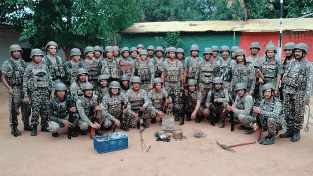 छत्तीसगढ़-कोंडागांव में सर्च ऑपरेशन में 40 जवानों के दाल ने दो IED बम किए डिफ्यूज 1 Chhattisgarh 01 2 15