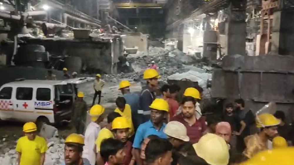 छत्तीसगढ़-रायगढ़ की फैक्टरी में गर्म लावा की चपेट में आने से मजदूर की मौत 1 Chhattisgarh 01 2 21