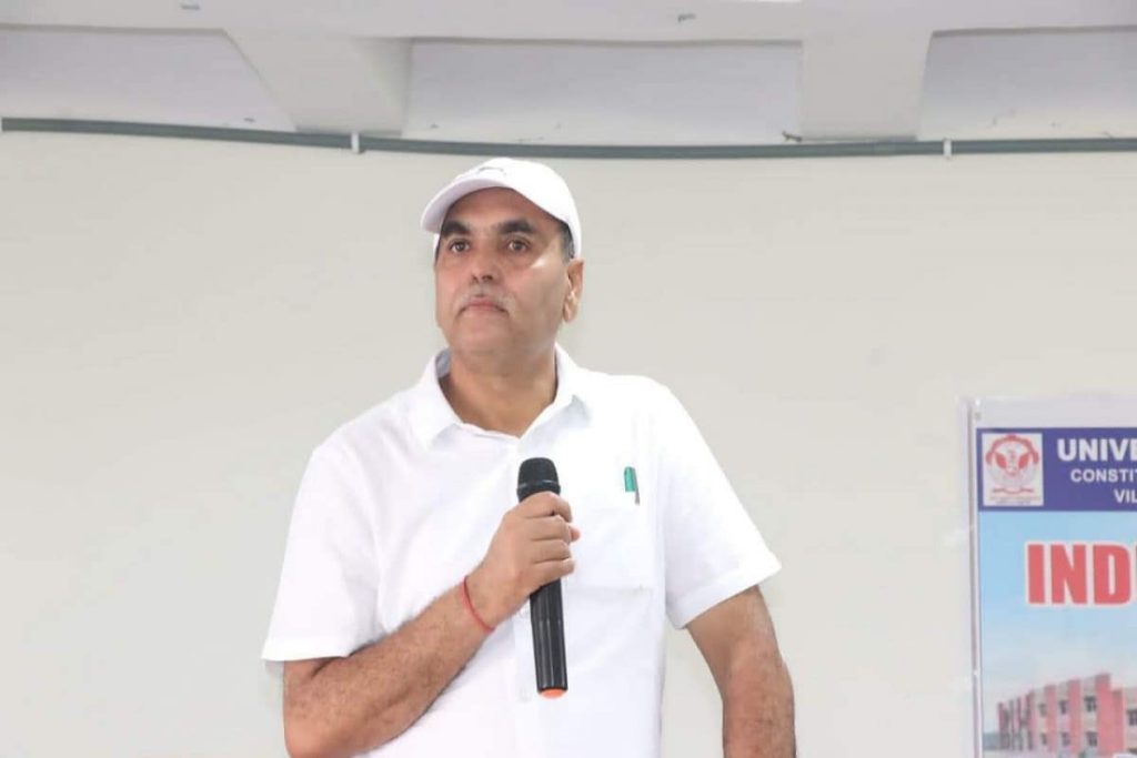 MP Election: शहडोल कमिश्नर राजीव शर्मा ने दिया इस्तीफा, चुनाव लड़ने के सवाल पर बोले- भविष्य का पता नहीं MP Election शहडोल कमिश्नर राजीव शर्मा ने दिया इस्तीफा चुनाव