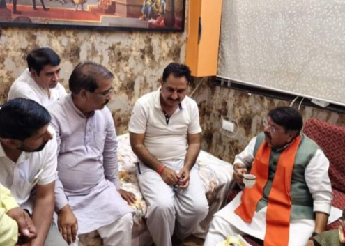 MP: आखिर कौन है कैलाश विजयवर्गीय का बॉस, जिसके कहने पर वे चुनाव लड़ने के लिए तैयार हुए… MP आखिर कौन है कैलाश विजयवर्गीय का बॉस जिसके कहने