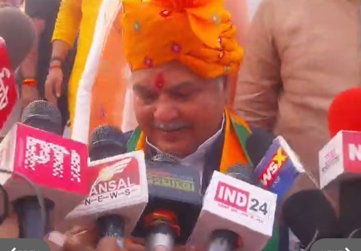 MP: दिमनी में जीत के लिए समाज की पंचायत कराई केंद्रीय मंत्री नरेंद्र सिंह तोमर ने, फिर भी संकट टालने की गारंटी नहीं…. MP दिमनी में जीत के लिए समाज की पंचायत कराई