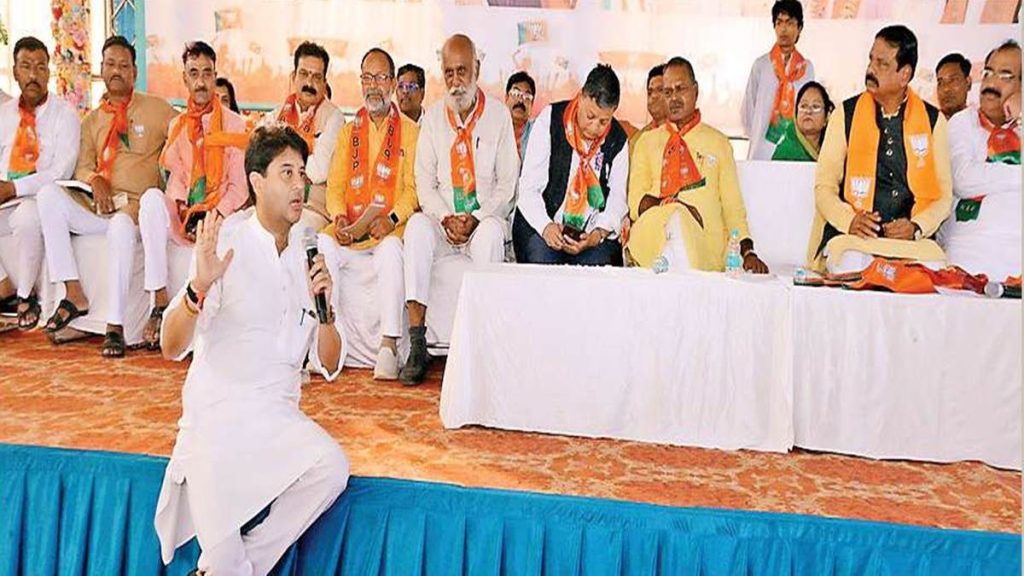 MP प्रत्याशी नहीं हमें पीएम व चुनाव चिन्ह देखना है