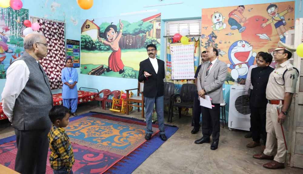 प्रधान जिला एवं सत्र न्यायालय जशपुर का छत्तीसगढ़ उच्च न्यायालय के मुख्य न्यायाधिपति रमेश सिन्हा ने निरीक्षण किया