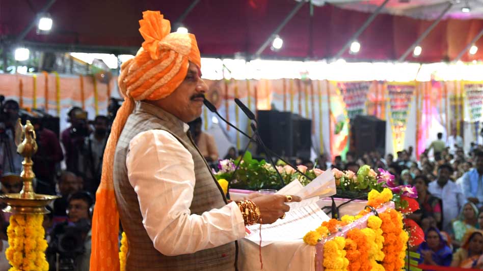 CM यादव ने सिंधिया परिवार को लेकर कहा, राजमाता विजयाराजे सिंधिया ने भाजपा के लिए बहुत कुछ किया 1 mohan 69 3