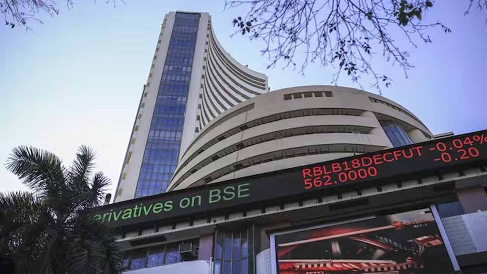 भारतीय शेयर बाजार हरे निशान में बंद, सेंसेक्स 150 अंक उछला 1 sensex1 2