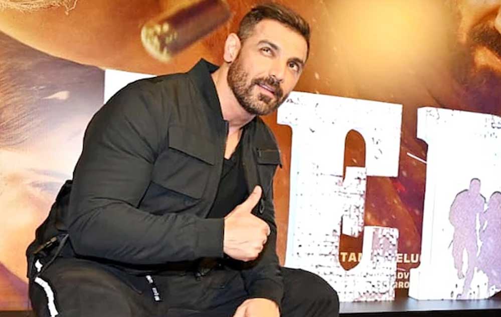 जॉन अब्राहम ने गुटखा प्रमोट करने वाले एक्टर्स से कहा, आप मौत बेच रहे हैं जॉन अब्राहम ने गुटखा प्रमोट करने वाले एक्टर्स से कहा, आप मौत बेच रहे हैं