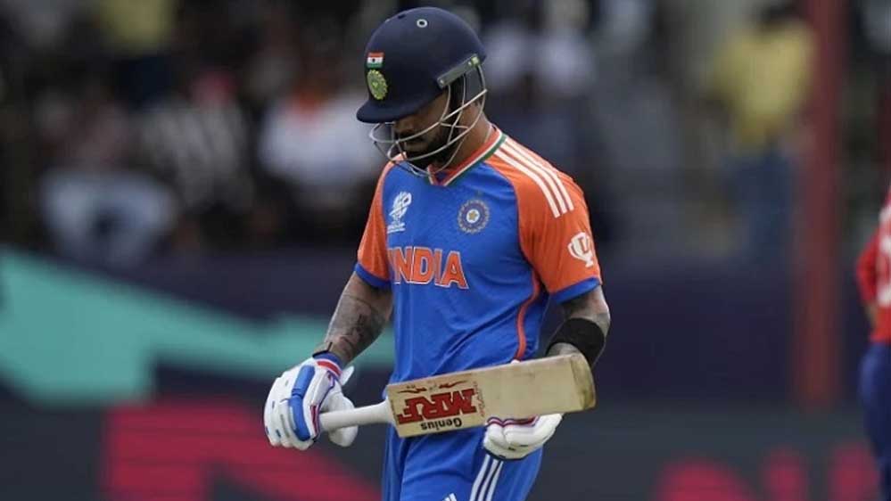 टीम इंडिया के बल्लेबाज 2024 को कभी याद नहीं करना चाहेंगे, एक भी वनडे शतक नहीं टीम इंडिया के बल्लेबाज 2024 को कभी याद नहीं करना चाहेंगे, एक भी वनडे शतक नहीं