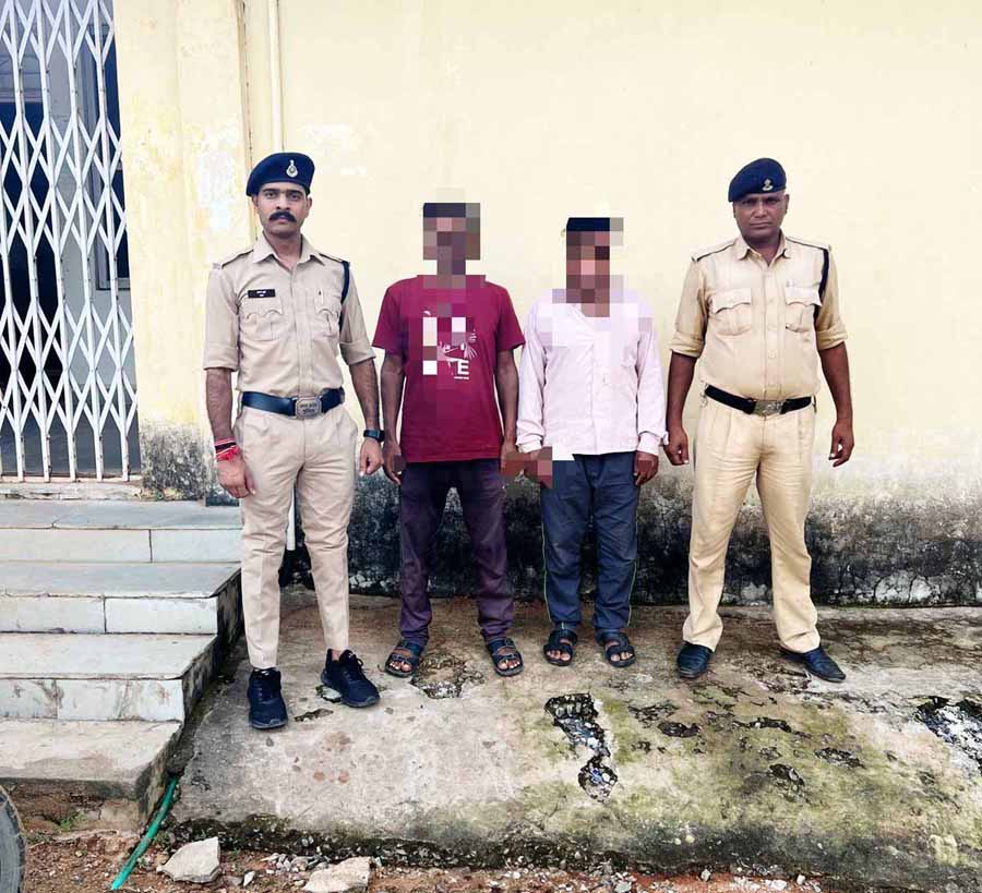 अनूपपुर : चौकी फुनगा से 2 गिरफ़्तारी वारंटी पकड़ कर तामील किए गए 1 01