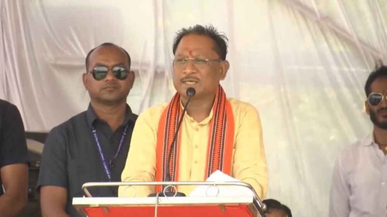 छत्तीसगढ़ सरकार ने सुरक्षा और विकास के मोर्चे पर पाई उपलब्धि
