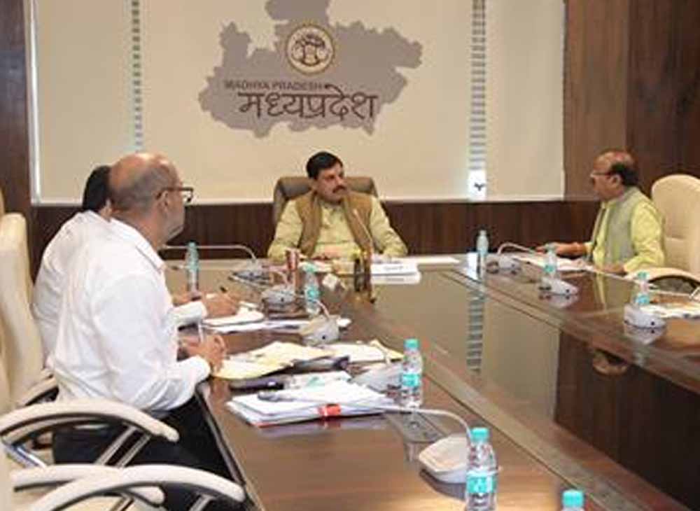 उत्पादों के देश-विदेश में निर्यात के भी हों प्रयास, महिला व्यवसायियों के लिए लगाएं साप्ताहिक हाट: मुख्यमंत्री डॉ. यादव 1 moh1