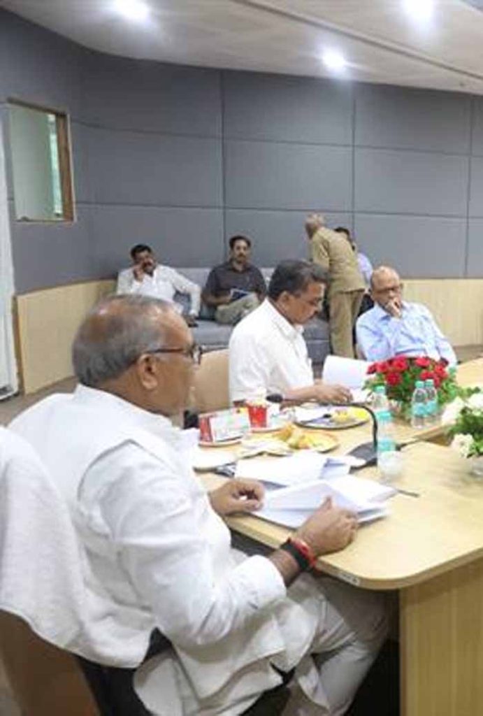 वन प्रबंधन समितियों को प्राप्त लाभांश के अंतर्गत विकास कार्यों की समीक्षा हुई वन प्रबंधन समितियों को प्राप्त लाभांश के अंतर्गत विकास कार्यों की समीक्षा हुई