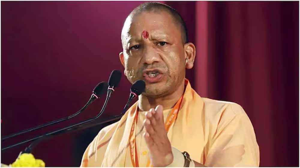 सीएम योगी ने कहा- सरकार मुख्यमंत्री युवा उद्यमी के रूप में एक नई स्कीम लाने जा रही, युवाओं को मिलेगा ब्याज मुक्त कर्ज 1 yogi1 12