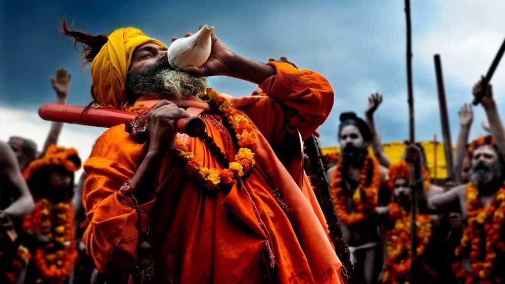 स्वामी अवधेशानंद जी ने संतों के प्रति संवेदनशीलता के लिए मुख्यमंत्री को दिया साधुवाद 1 24A 155