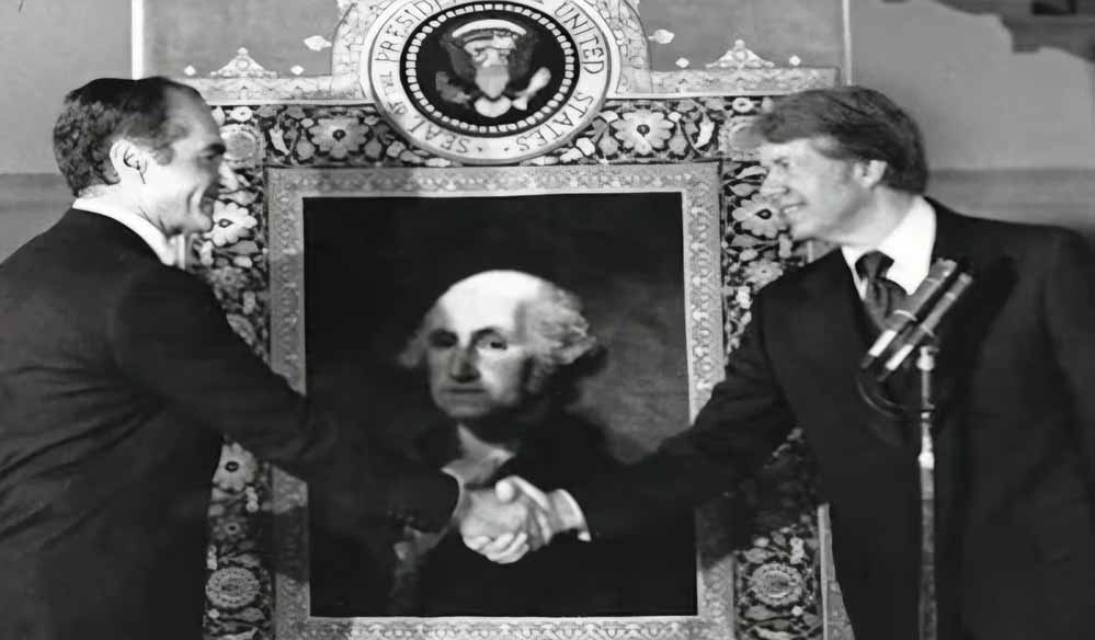 ईरान और इजरायल के बीच सीधी जंग, अतीत में साझा दुश्मन को हराने दोनों देश एक-दूसरे से हाथ भी मिलाया था 1 2A 88