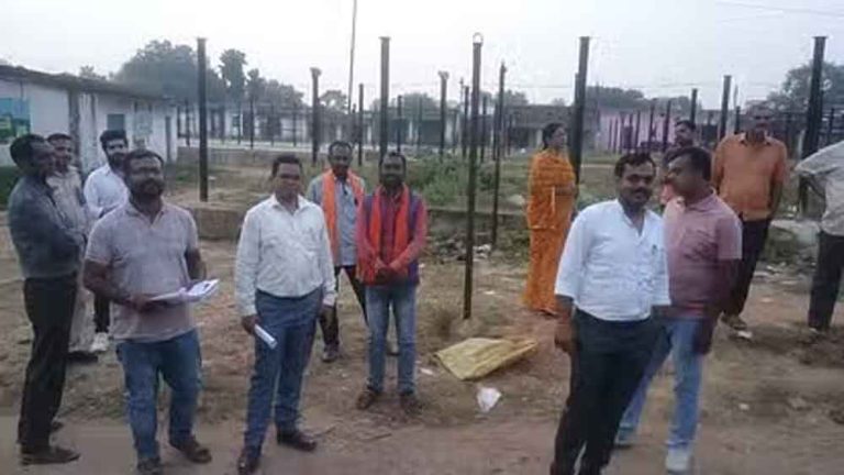 छत्तीसगढ़-सूरजपुर में भाजपा ने मतदाता सूची में गड़बड़ी को लेकर कांग्रेस और बीजेपी आमने-सामने