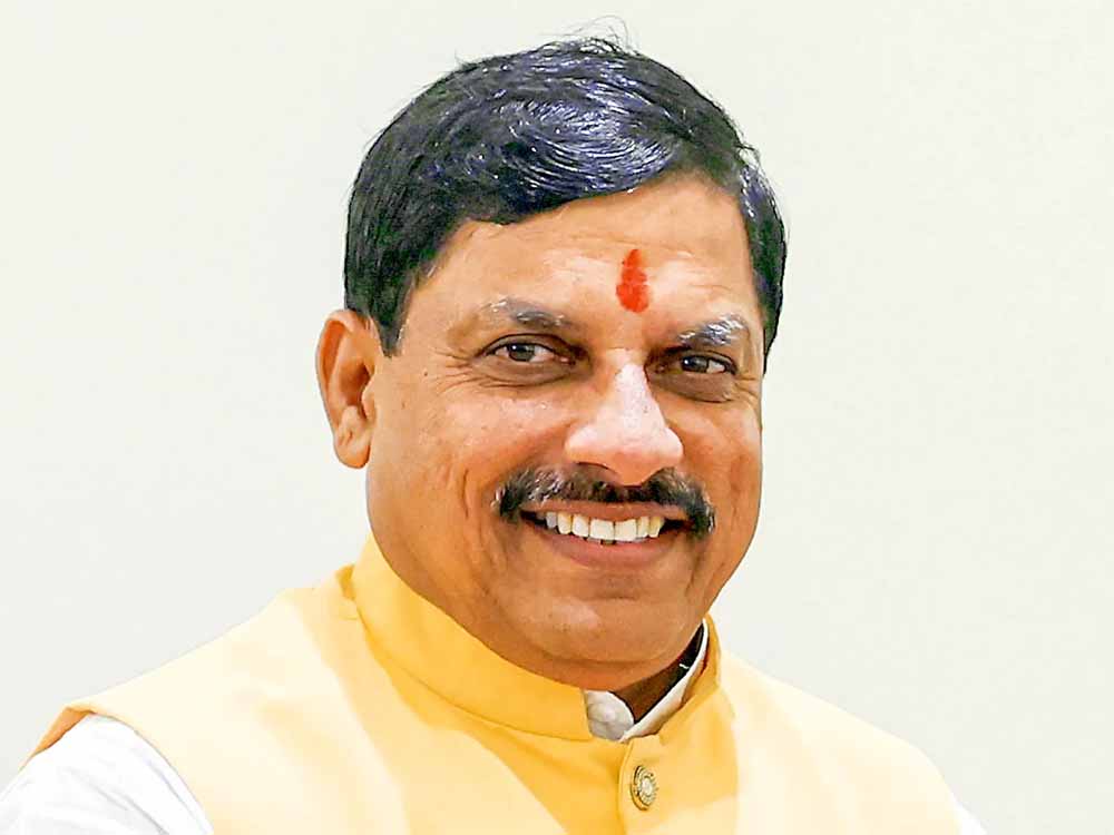मुख्यमंत्री डॉ. यादव ने प्रदेशवासियों की ओर से प्रधानमंत्री को दी बधाई 1 mohan2 2