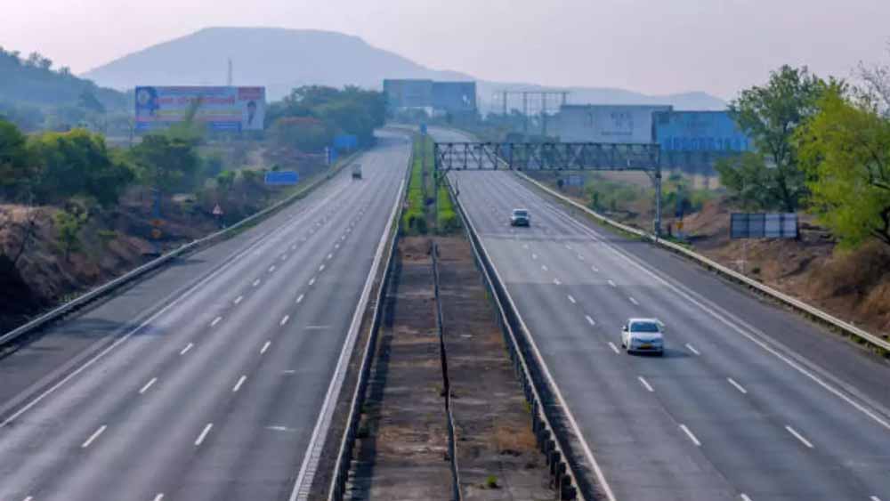 मध्यप्रदेश में सड़क विकास को मिलेगी नई रफ्तार, क्षेत्रीय व्यापार और कनेक्टिविटी में आएगा सुधार 1 sadak1 1