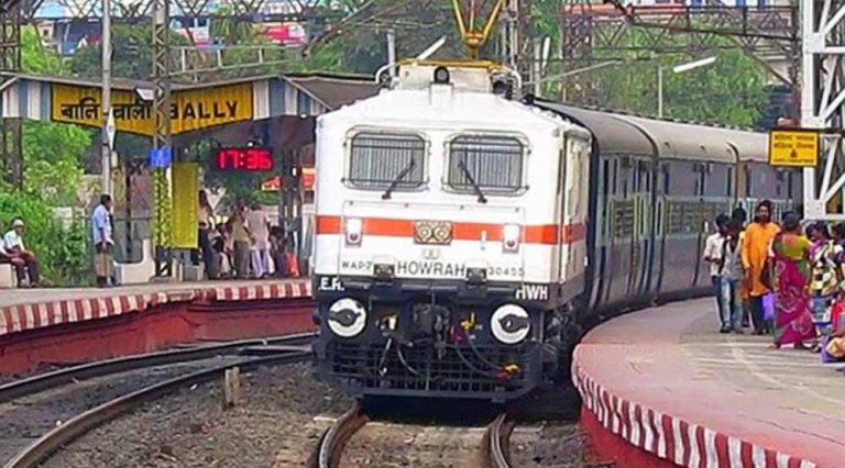 रेलवे ने त्योहार को देखते हुए पाटलिपुत्र से छपरा के बीच स्पेशल ट्रेन चलाने का फैसला किया, जाने टाइम शेड्यूल