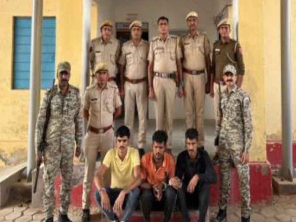 राजस्थान-बीकानेर में 50 लाख की फिरौती मांगने वाले तीन आरोपी अवैध पिस्टल के साथ गिरफ्तार 1 Rajasthan 13 2 1
