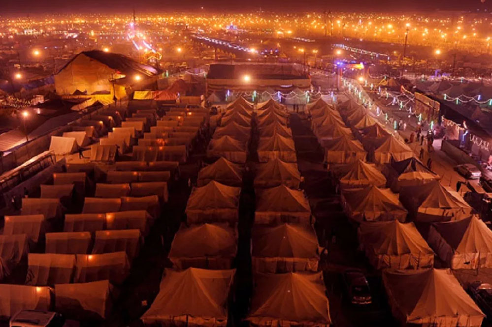 प्रयागराज महाकुंभ में प्रशासन ने 10 हजार दुकानें बेचने का टारगेट रखा, दुकानों का किराया जान होंगे हैरान 1 3A 69