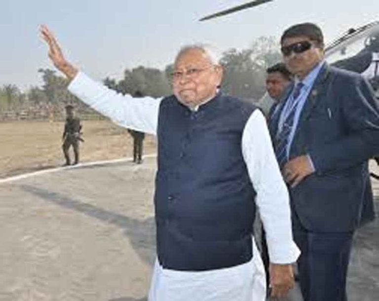 बिहार-मुख्यमंत्री नितीश कुमार की ‘प्रगति यात्रा’ पहुंची पश्चिमी चम्पारण