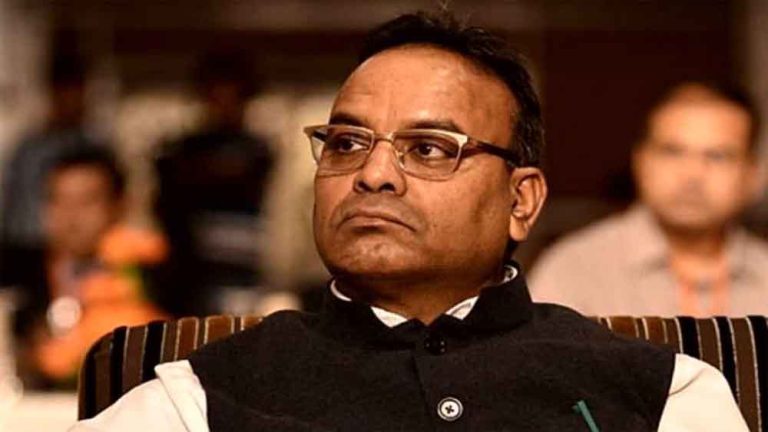 छत्तीसगढ़-विधायक अजय चंद्राकर के दिल्ली दौरे से सियासी तूफान