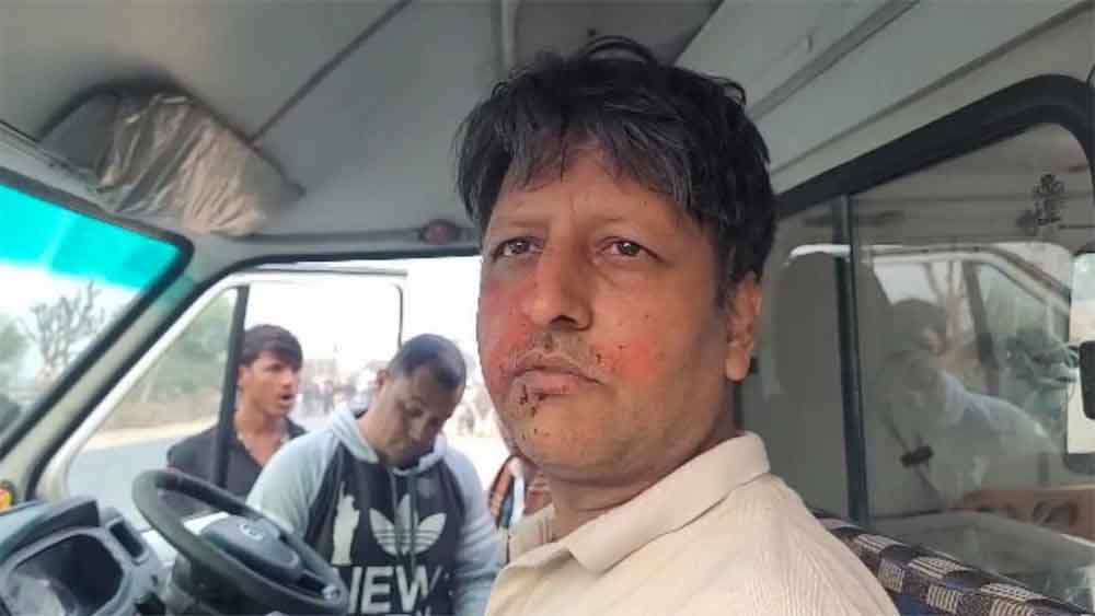 राजस्थान-टोंक में ट्रक की टक्कर से पांच बार पलटी कार में लगी आग 1 Rajasthan 14 2 4