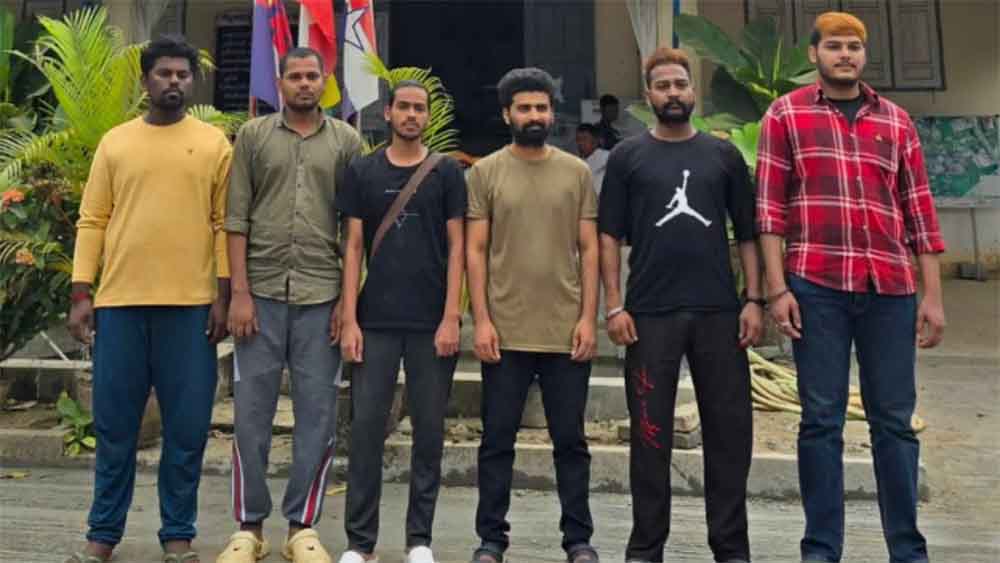म्यांमार में नौकरी के झांसे में फंसे छह भारतीय लौट रहे घर 1 Videsh 08 2