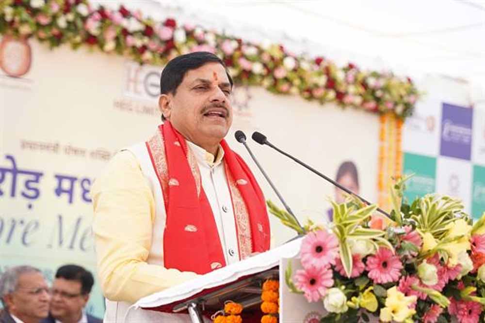 शरीर के लिए आवश्यक पोषक तत्वों का स्त्रोत आहार है, भोजन वितरण वाहन को दिखाई हरी झंडी: सीएम यादव 1 mohan1 8