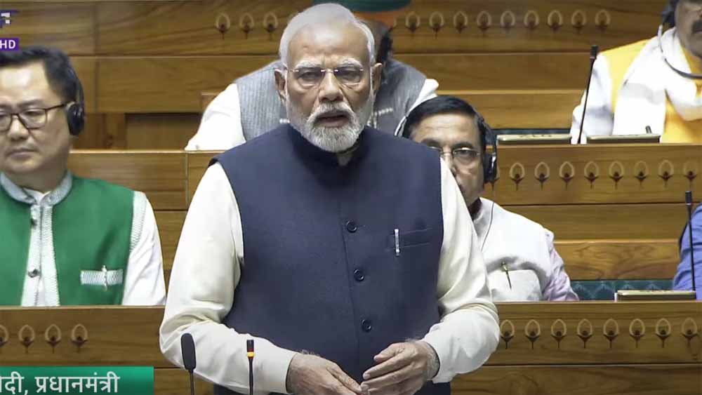 पीएम मोदी ने दो टूक कहा कि हमारा संविधान भारत की एकता का आधार है, इसको बनाने में समाज के हर वर्ग का प्रतिनिधित्व था 1 pm1 3