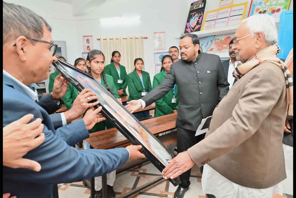 बिहार-सहरसा की समीक्षा में मुख्यमंत्री नीतीश बोले-'हमारे विकास कार्यों को याद रखिए' 1 Bihar 06 1 9