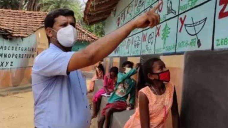शिक्षक डॉ. सपन कुमार 26 जनवरी को दिल्ली में वीआईपी गैलरी में बैठकर देखेंगे परेड