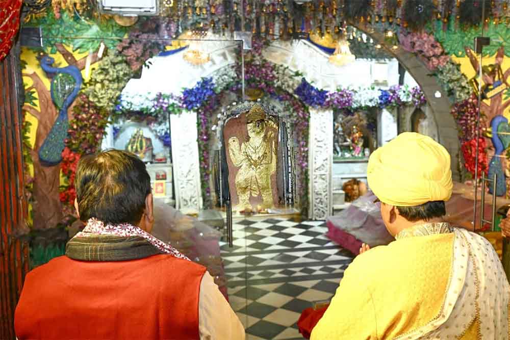 राजस्थान-मुख्यमंत्री भजनलाल शर्मा ने दौसा के मेहंदीपुर बालाजी धाम एवं पूंछरी का लौठा में किए दर्शन 1 Rajasthan 02 2