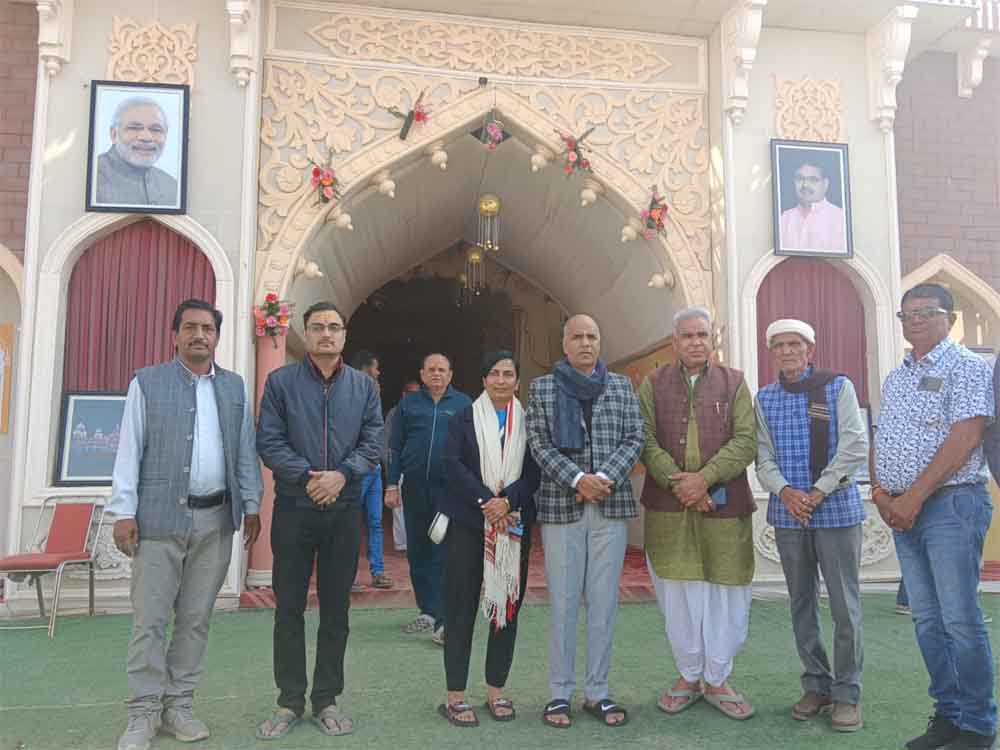 राजस्थान-पीएचई मंत्री कन्हैया लाल चौधरी ने प्रयागराज महाकुम्भ में लगाई डुबकी 1 Rajasthan 07 2 14