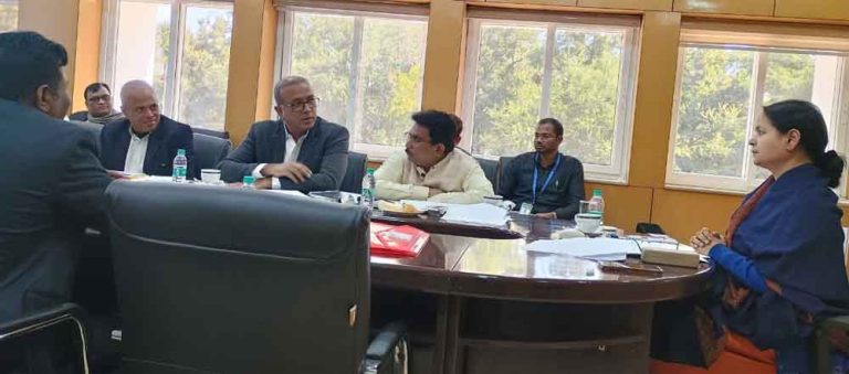 झारखण्ड-मुख्य सचिव अलका तिवारी बैठक में बोलीं- 'सहकारिता क्षेत्र में वही करें, जो राज्यहित में हो'