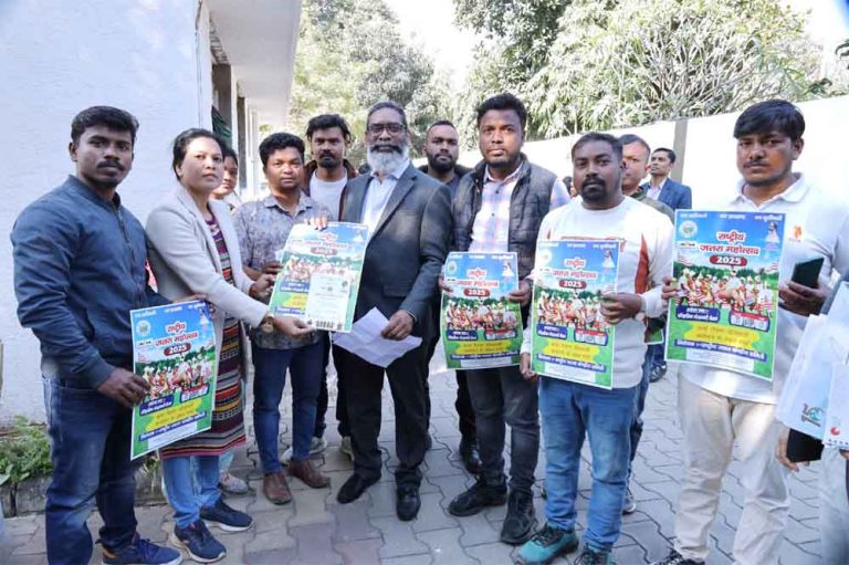 झारखण्ड-मुख्यमंत्री श्री हेमन्त सोरेन से मिले राष्ट्रीय जतरा केंद्रीय समिति के प्रतिनिधि
