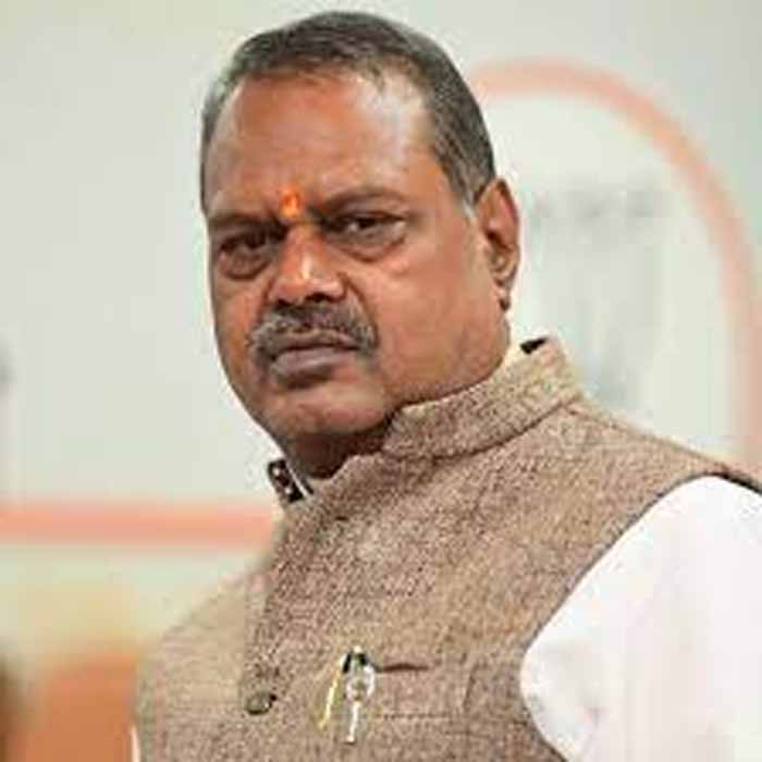 मंत्री कुशवाह ने 76वें गणतंत्र दिवस की शुभकामनाएँ दी 1 kusha