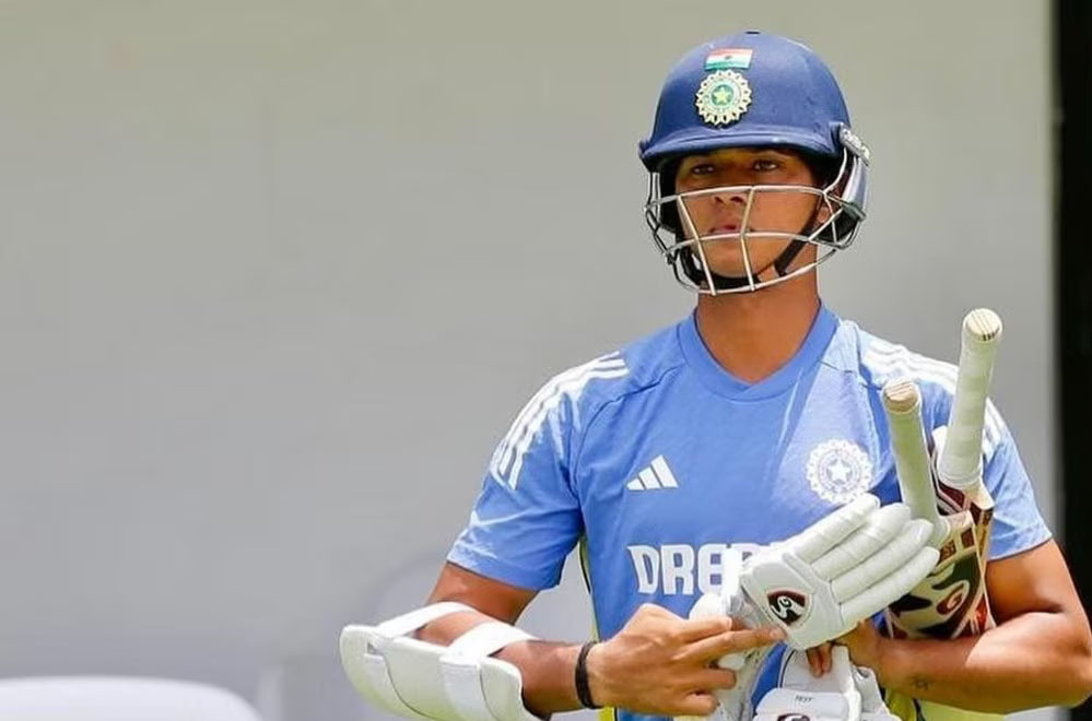 भारतीय टीम को चैंपियंस ट्रॉफी से ठीक पहले जसप्रीत बुमराह के रूप में बड़ा झटका, सीरीज से बाहर 1 12A 27