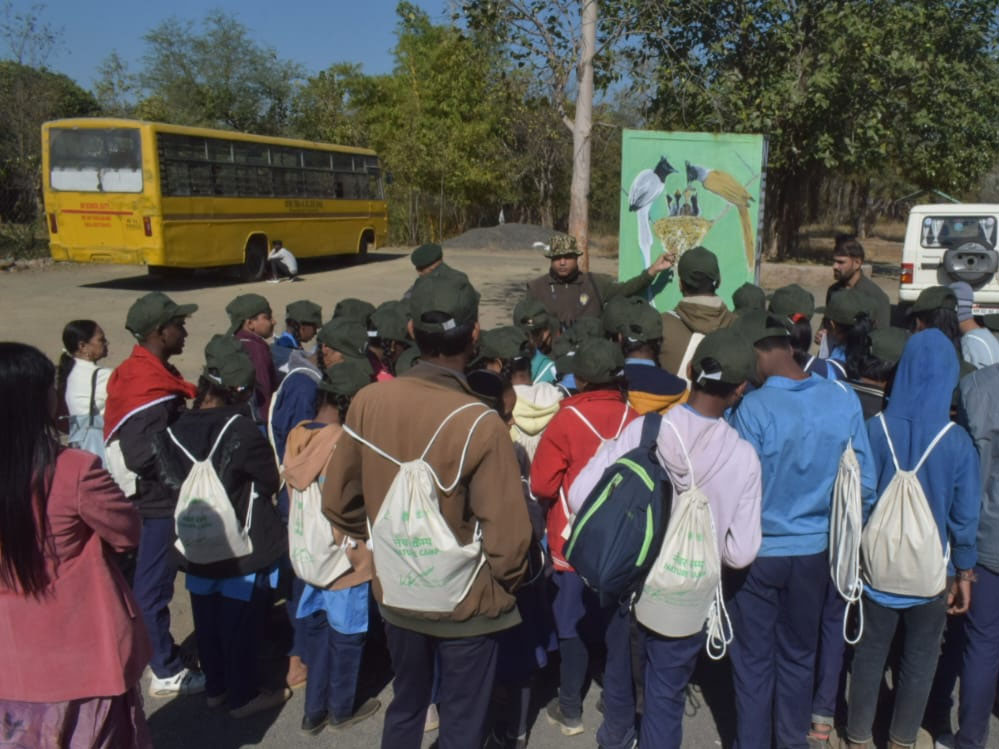 “मैं भी बाघ’’ और “हम हैं बदलाव’’ थीम पर 1 2A 7