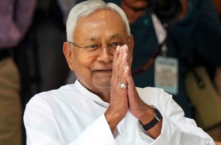 बिहार-मुख्यमंत्री ने बसंत पंचमी एवं सरस्वती पूजा पर दी बधाई