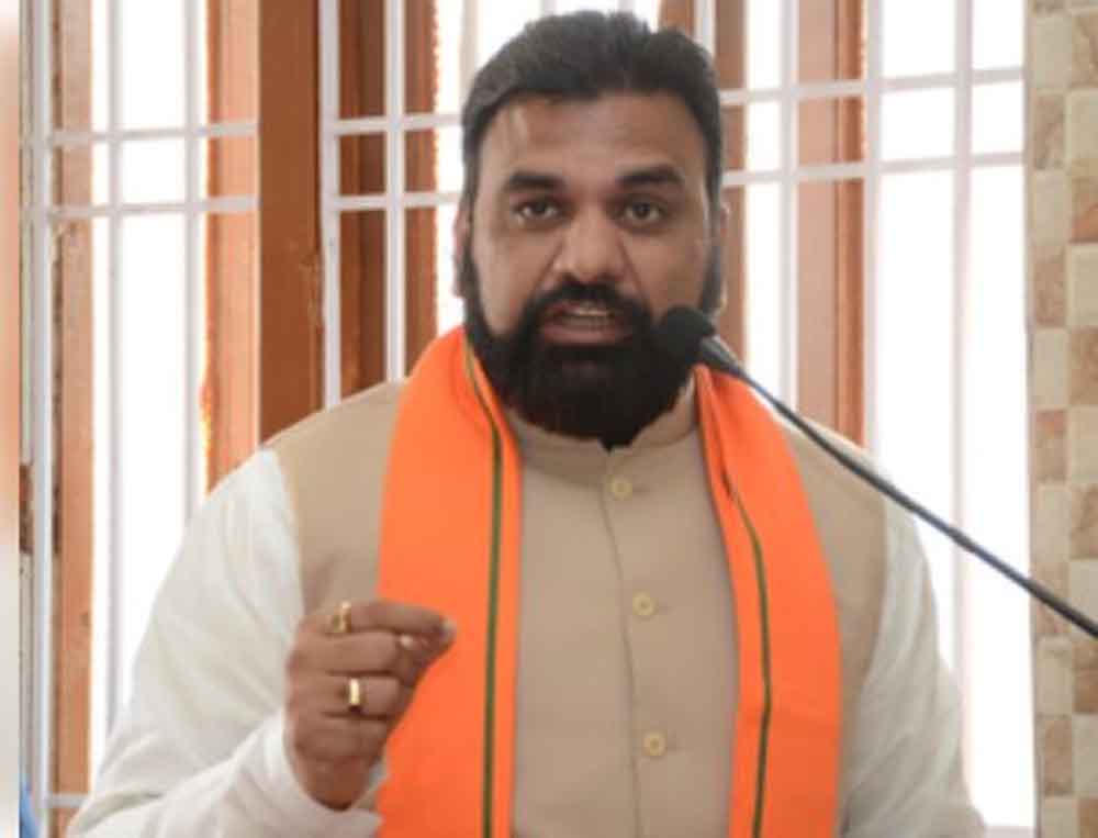 नौकरी को लेकर सियासत जारी, मौजूदा भर्ती का 'क्रेडिट' नीतीश को', 'लालू यादव बताएं, 15 साल में कितनों को नौकरी दी 1 codhry1