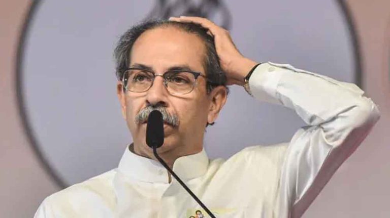 शिंदे गुट के नेताओं से मुलाकात न करने की दी नसीहत, उद्धव सेना ने सांसदों को लेकर एडवाइजरी जारी कर दी
