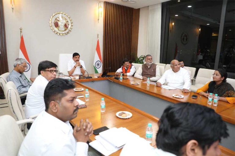 सुदृढ़ अर्थव्यवस्था के लिए प्रस्तावित भोपाल-इंदौर मेट्रोपॉलिटन क्षेत्रों के विकास से संबंधित प्रक्रिया को पूर्ण किया जाए: मुख्यमंत्री डॉ.यादव