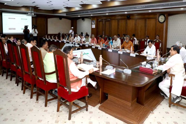 प्रदेश में परली जलाने पर संबधित किसान की सम्मान निधि एक साल के लिए रुकी जाएगी