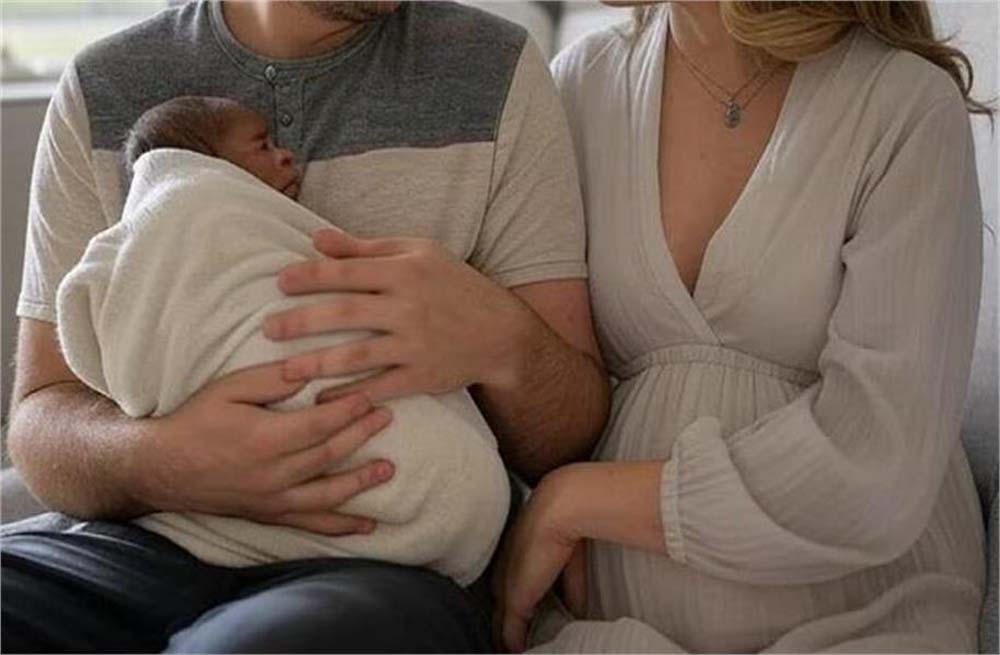 ट्रंप अपने सहयोगी अमेरिकियों से अधिक बच्चे पैदा करने का आग्रह कर रहे और वित्तीय प्रोत्साहन देने की बात भी कह रहे 1 baby1 1